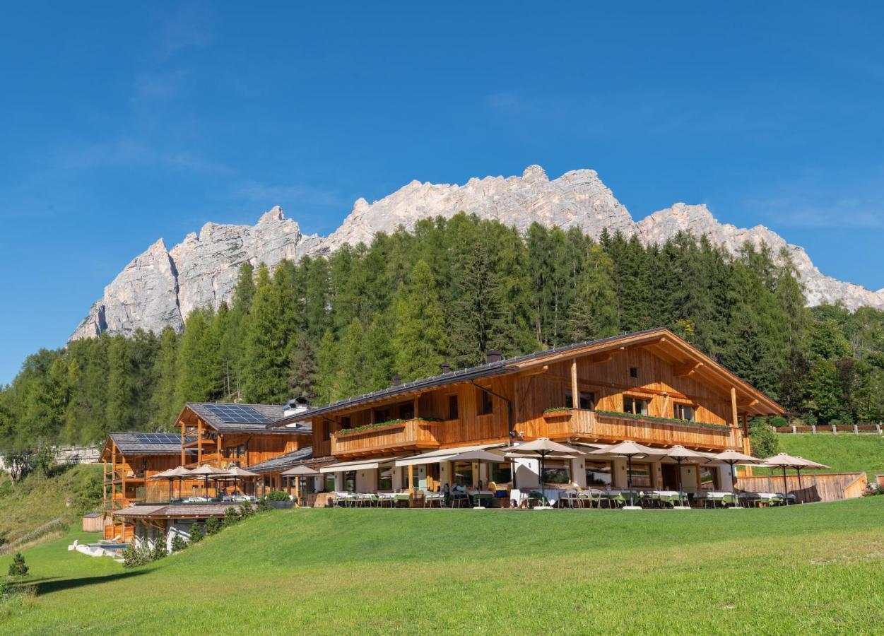 Dolomiti Lodge Alverà Cortina dʼAmpezzo Eksteriør billede